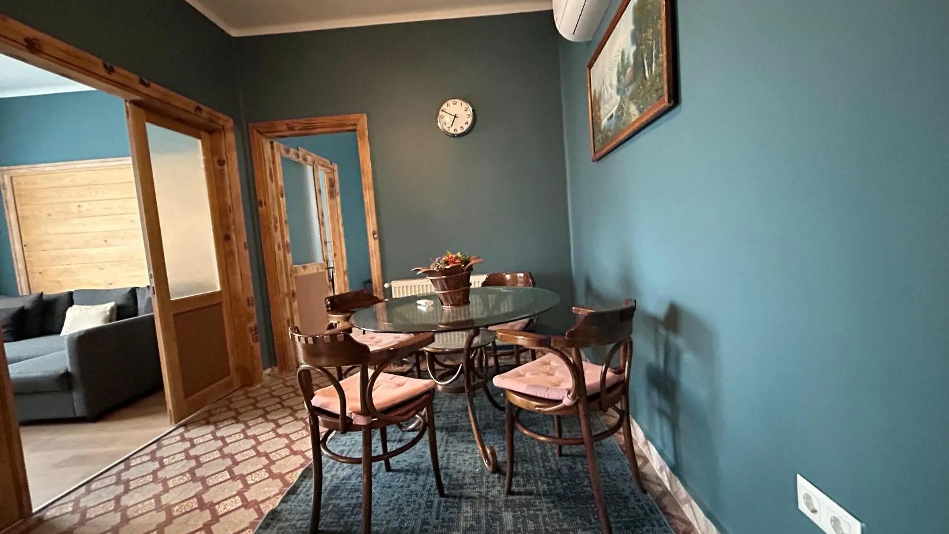 Waterfront Apartment By The Tram - Terrace With Dome & Golden Horn View In Fatih Estambul