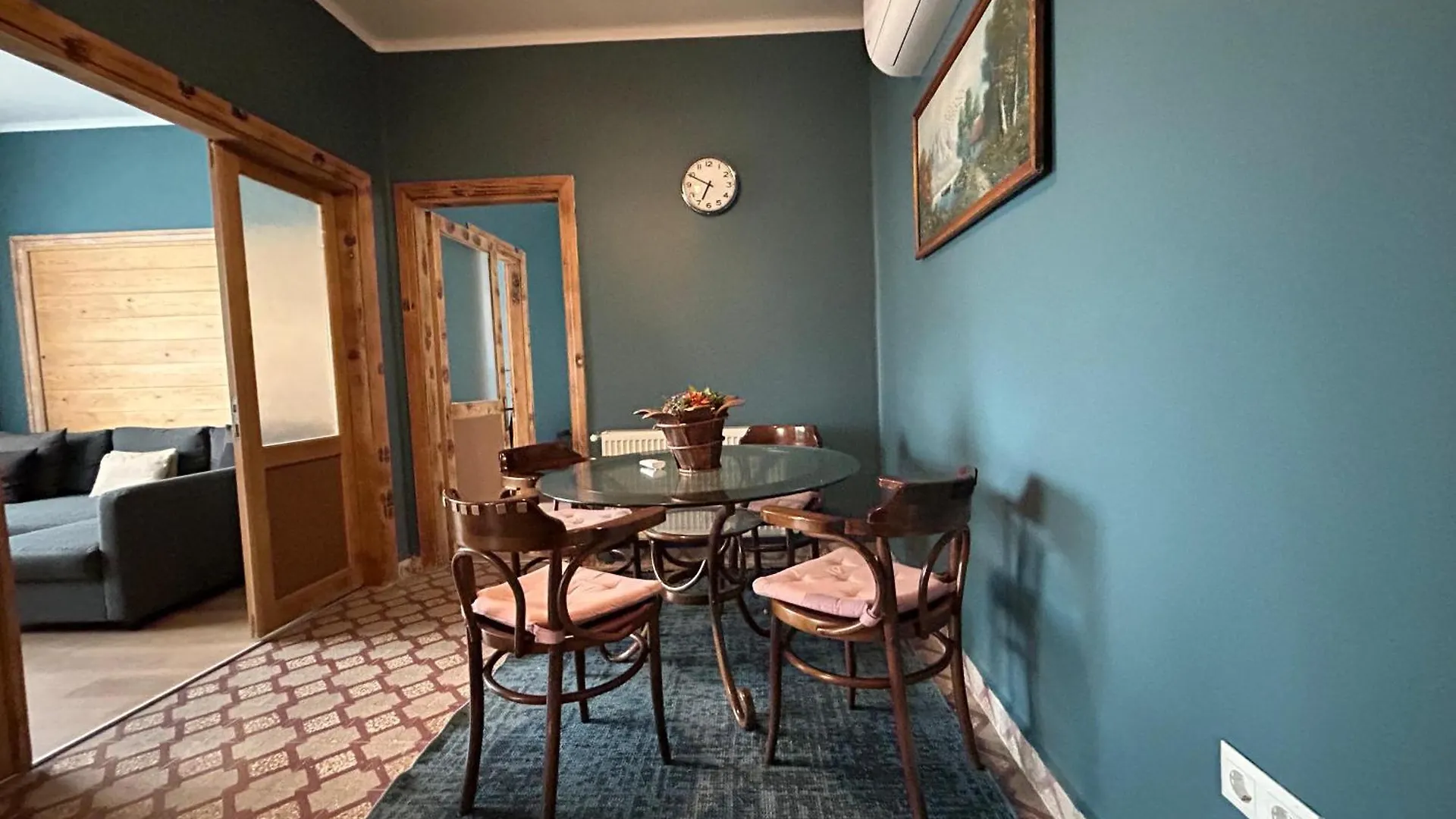 Waterfront Apartment By The Tram - Terrace With Dome & Golden Horn View In Fatih Istanbul