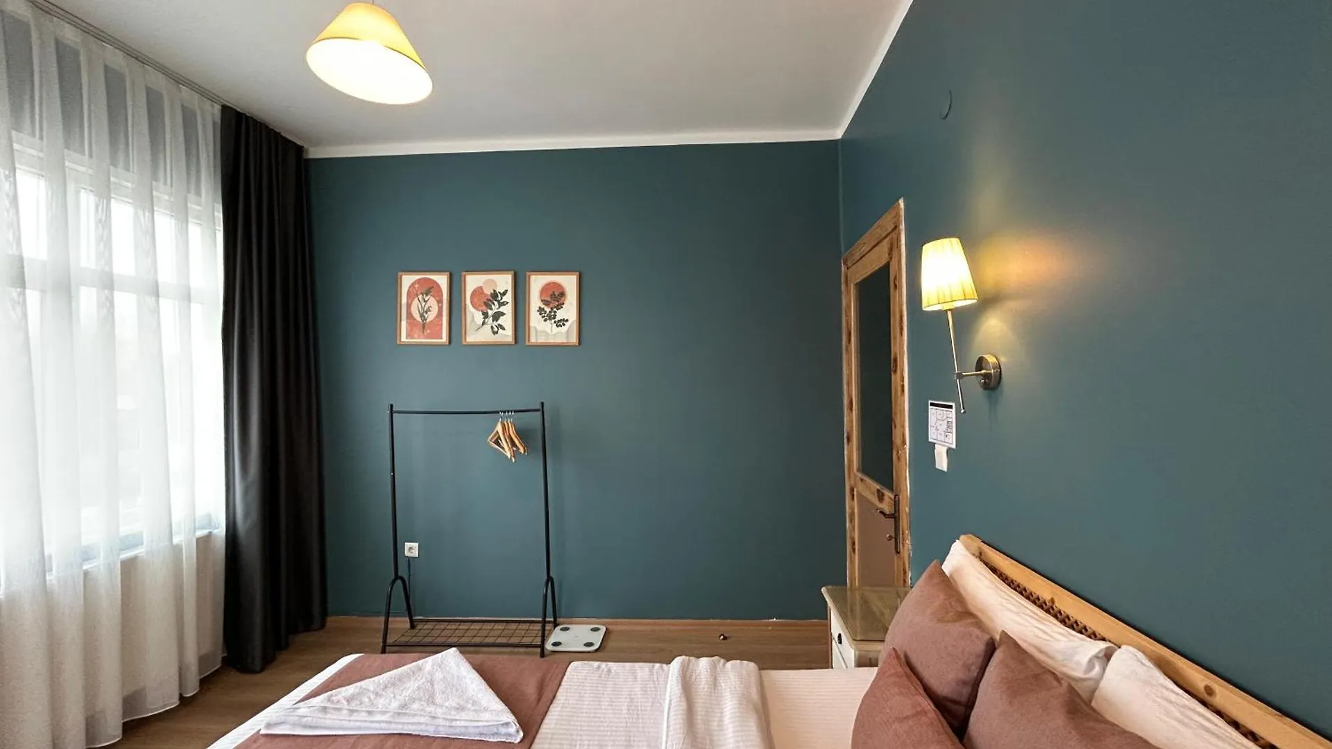 Waterfront Apartment By The Tram - Terrace With Dome & Golden Horn View In Fatih Istanbul